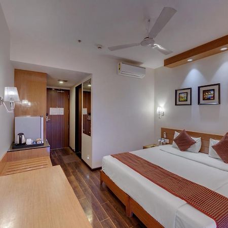 Grand Fortune Beacon, Ichalkaranji Hotell Exteriör bild